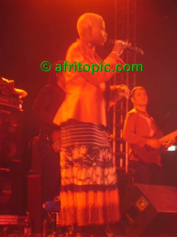 ../Images/afw2006d 223.jpg